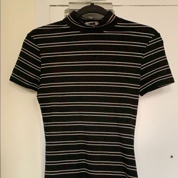 Turtle neck Dress - Picture 1 of 4